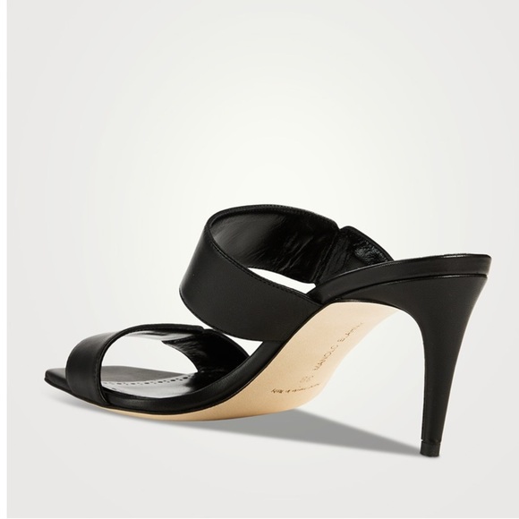 MANOLO BLAHNIK Black Nebre Leather Mules - Picture 4 of 13